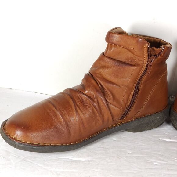 Miz Mooz Women's Pleasant US9,5 EU40 Brown Leather Ruched Side Zip Ankle Boots - Picture 6 of 14